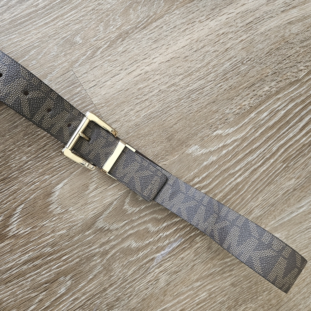 Michael Kors belt